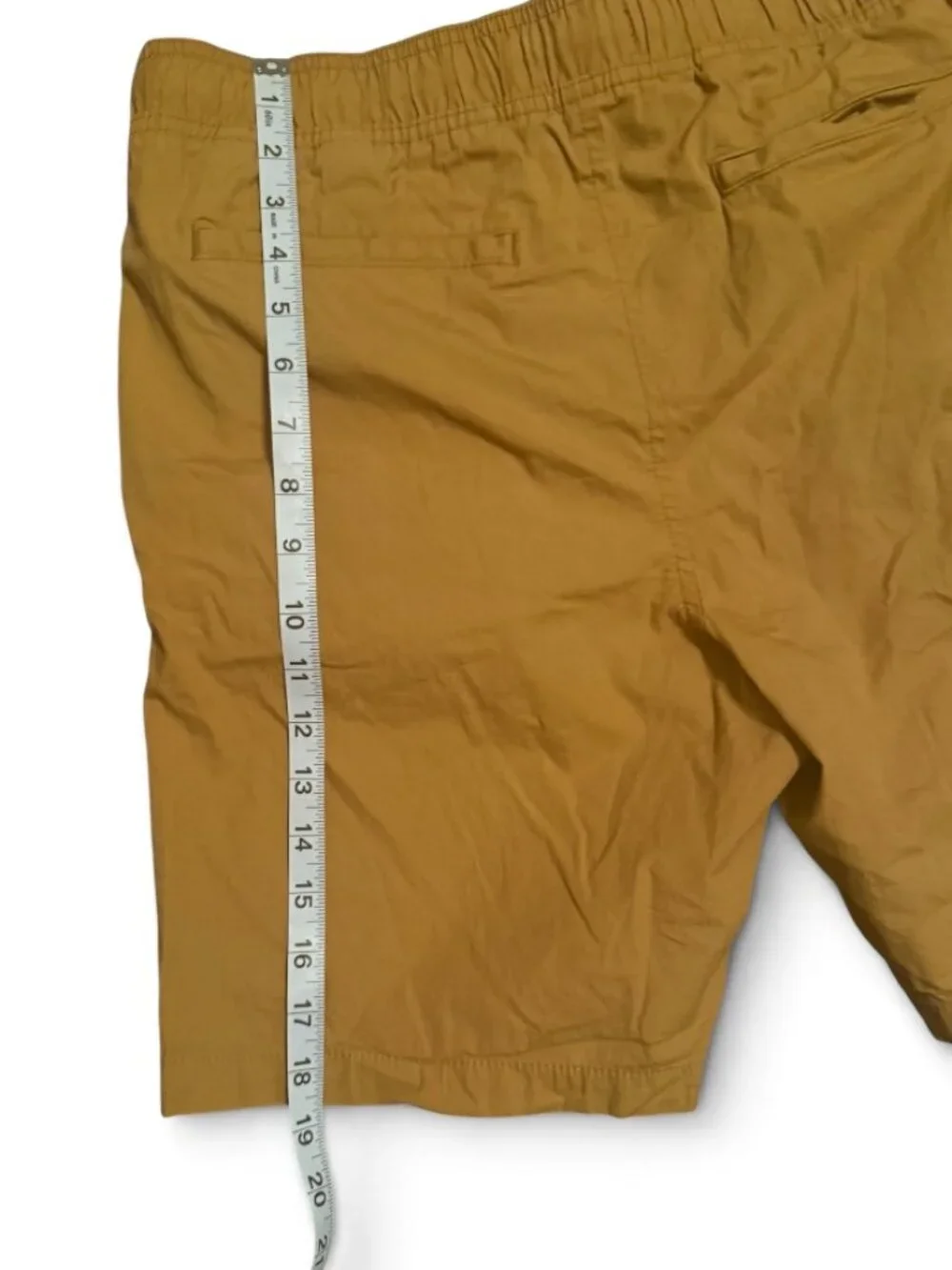 Banana Republic Men's Khaki Pull-On Shorts Elastic Waist Drawstring Size Medium